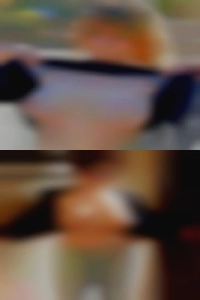 Discreet older looking for men women area and 100% single.